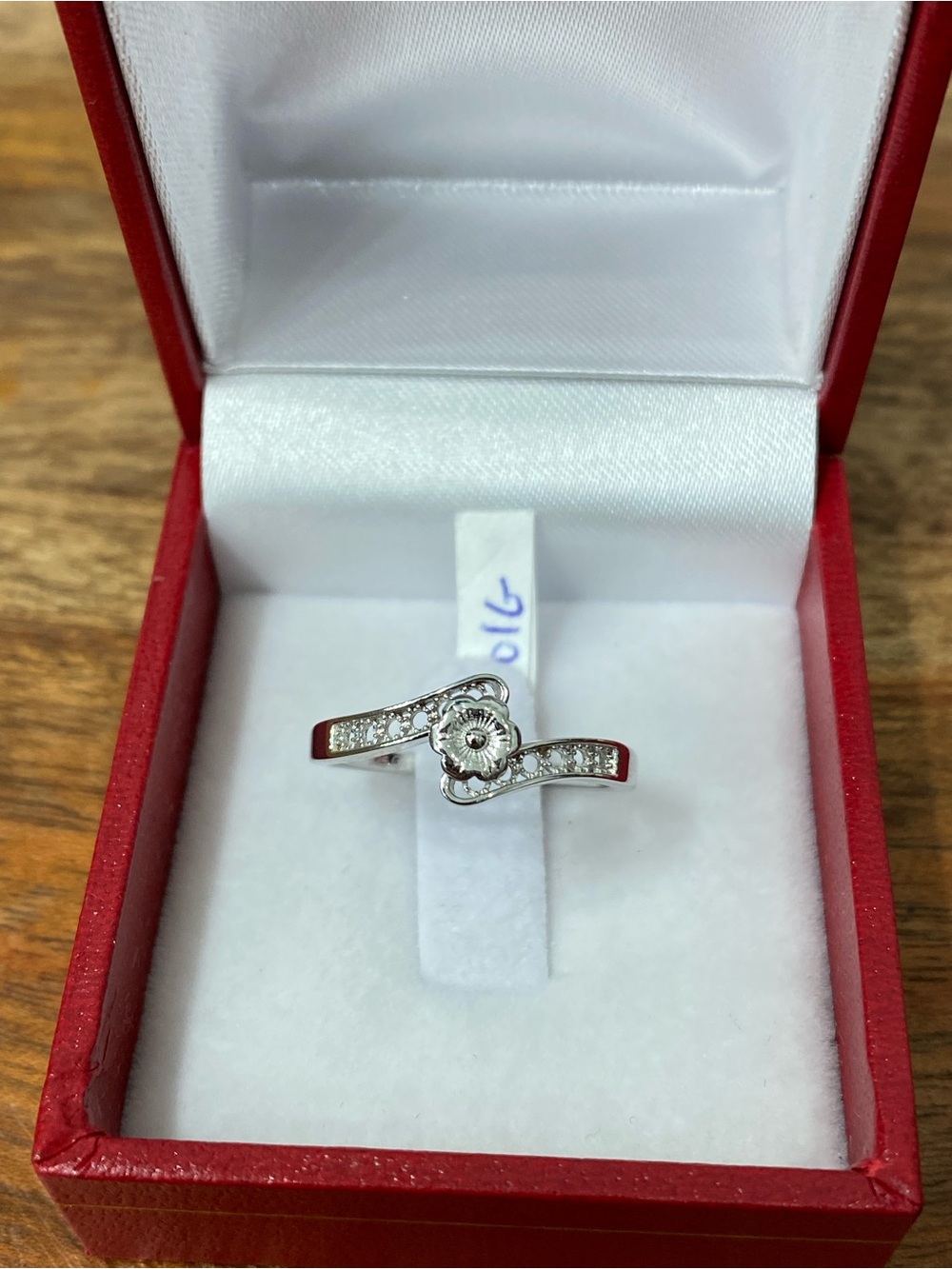 925 Sterling Silver Small Flower Band